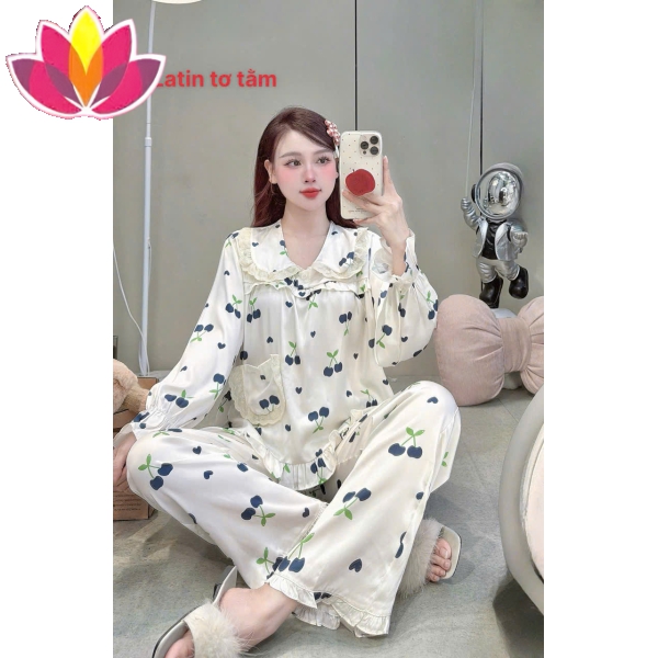 Khuyễn Mãi 3 bộ đồ ngủ lụa cao cấp với giá chỉ 300k