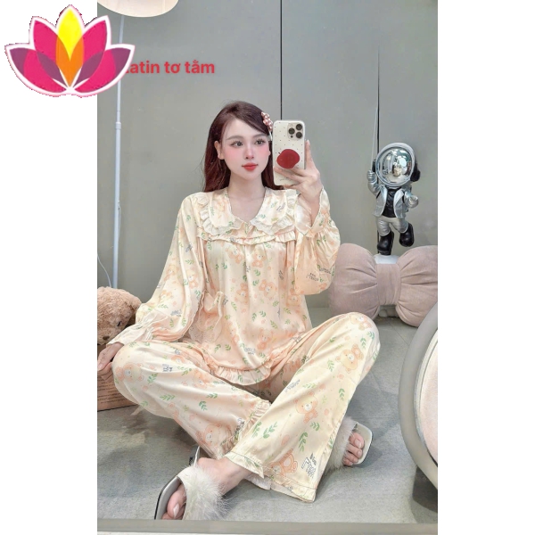 Khuyễn Mãi 3 bộ đồ ngủ lụa cao cấp với giá chỉ 300k