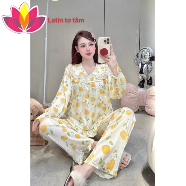 Khuyễn Mãi 3 bộ đồ ngủ lụa cao cấp với giá chỉ 300k
